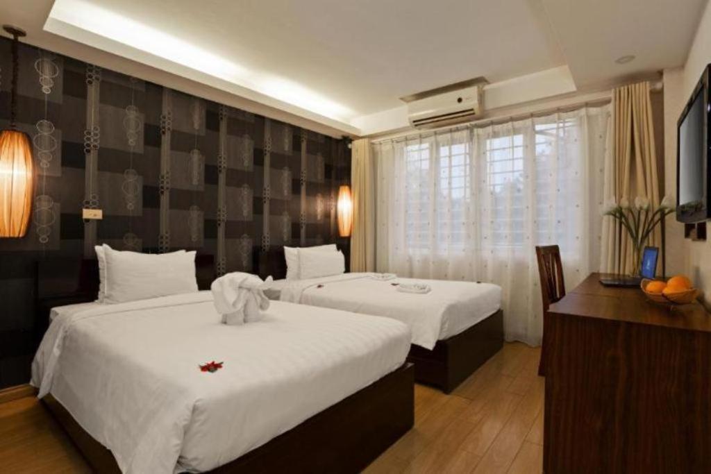 Hotel Impressive 3*
