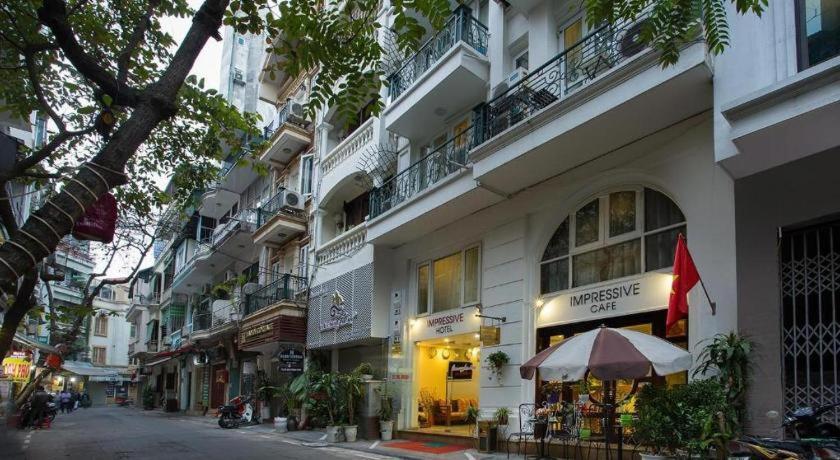Impressive Hotel 3*